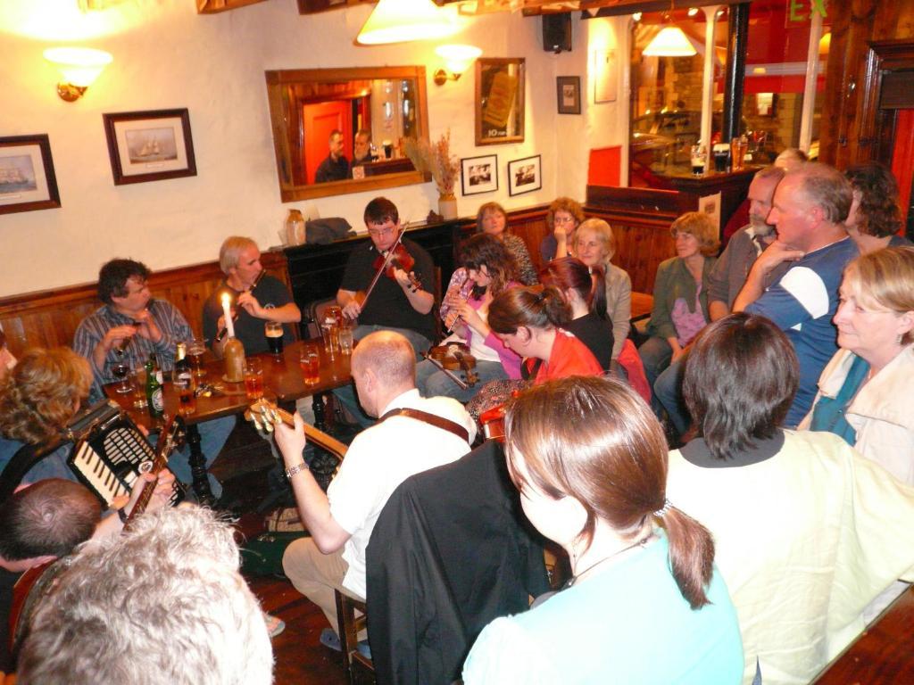 O'Donnabhain'S Kenmare Εξωτερικό φωτογραφία